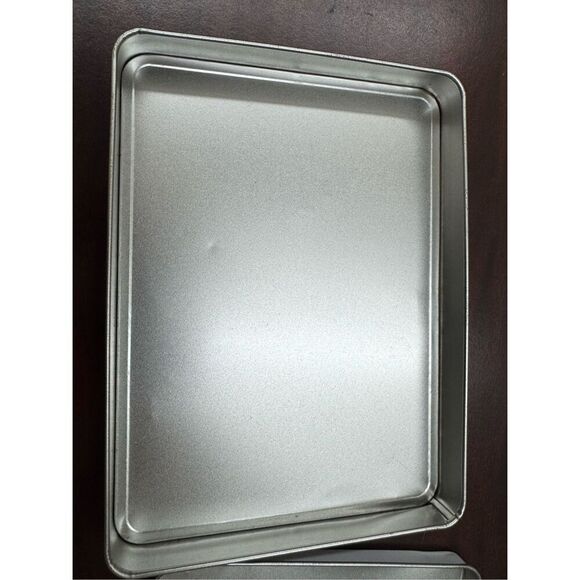 Winchester Tin Container - Picture 4 of 7